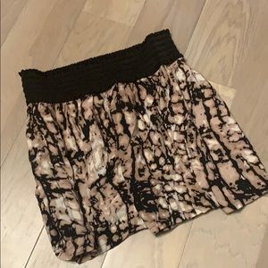 One Clothing Skirt Medium